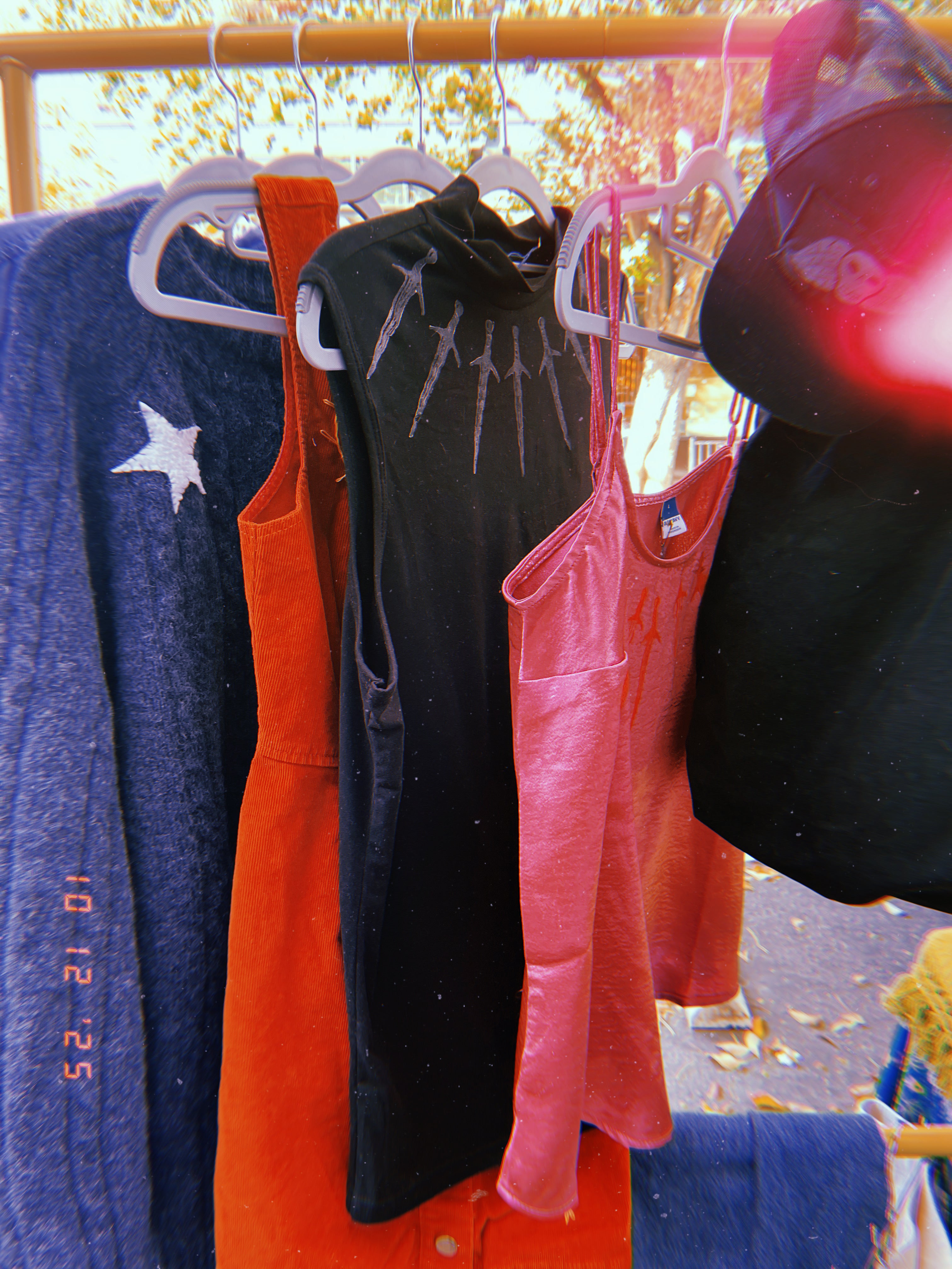 Black Dagger Collar Sleeveless Mockneck