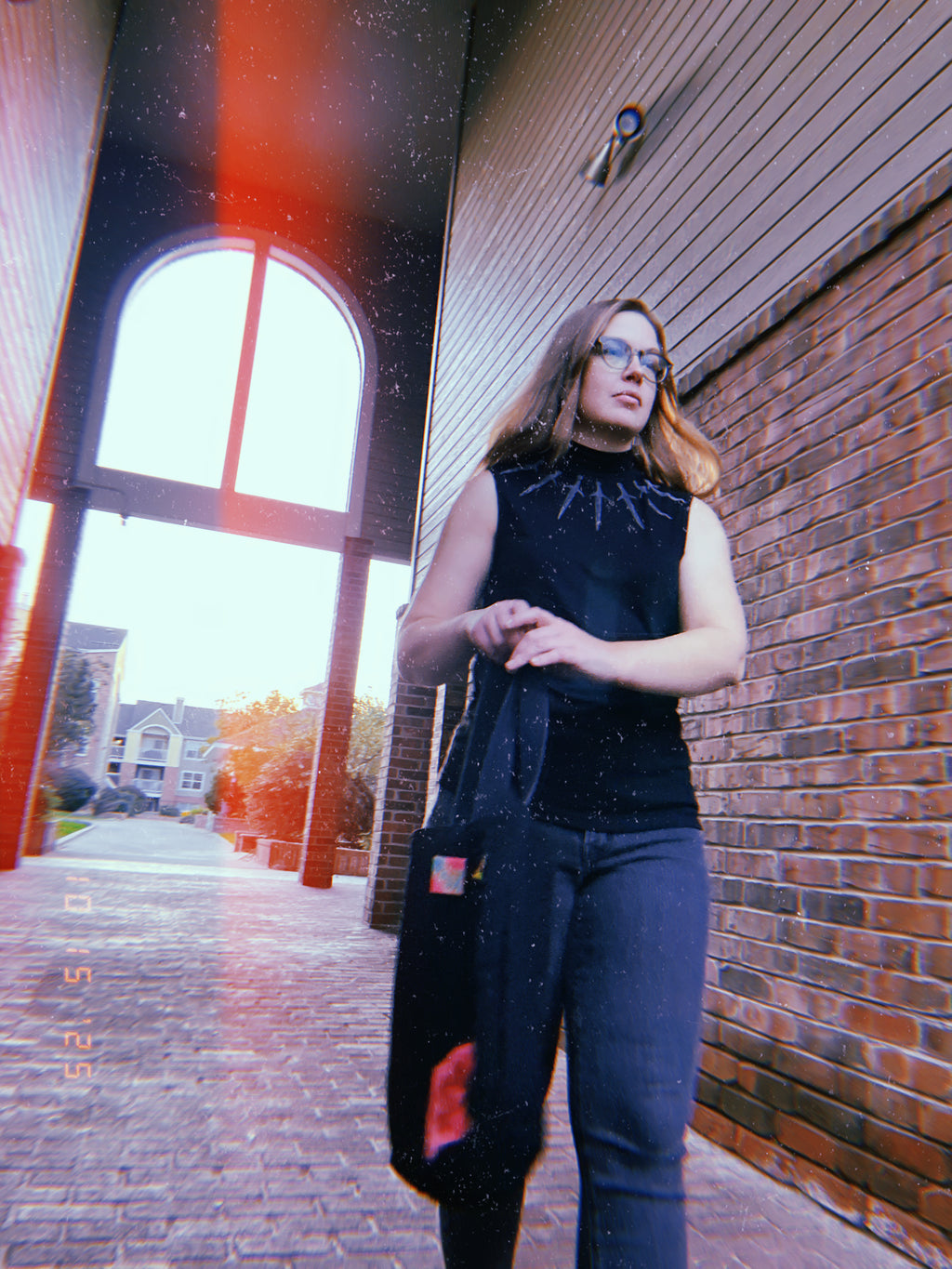 Black Dagger Collar Sleeveless Mockneck